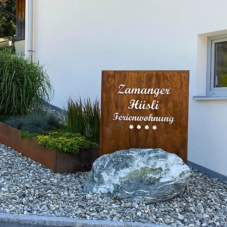 Holiday home Zamanger Huesli