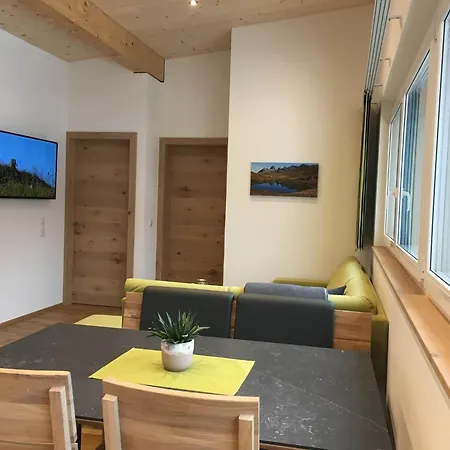 Holiday home Zamanger Huesli *